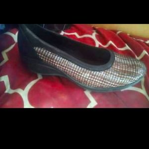 Women's shoes amazing comfort